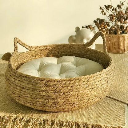 Snug Rattan Cat bed